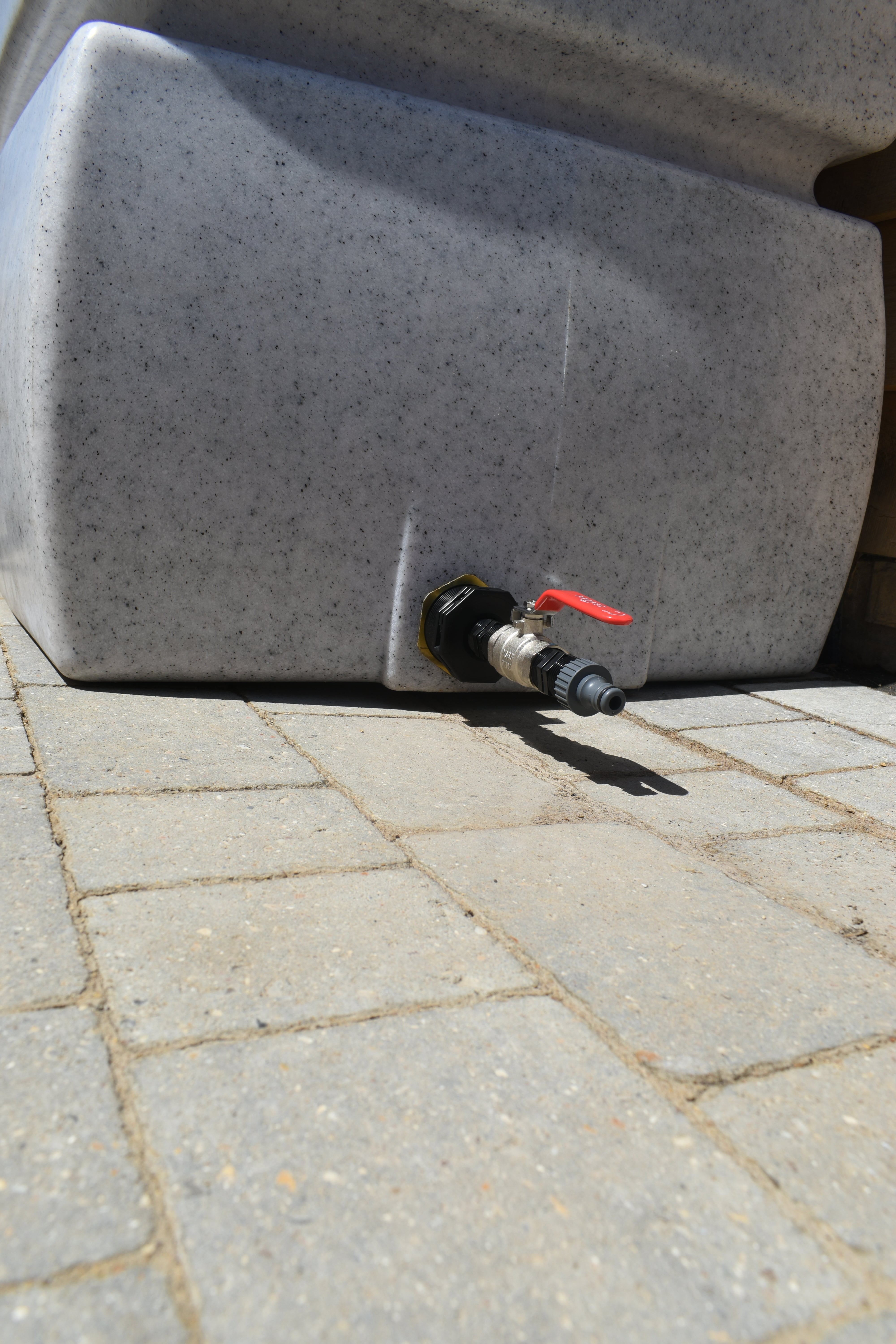 1500 Litre Extra Large Water Butt - White Marble
